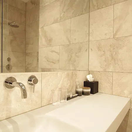 Stuart Luxury 3* Amsterdam