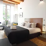 Couette-café Stuart Luxury 3*
