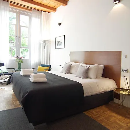 Bed and breakfast Stuart Luxury 2*