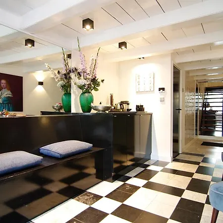 Stuart Luxury Bed & Breakfast Amsterdam