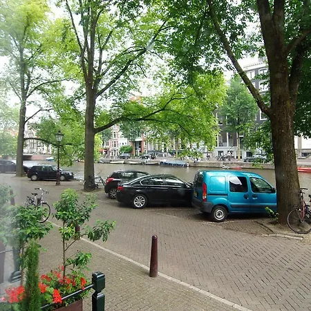 Bed and breakfast Stuart Luxury Ámsterdam