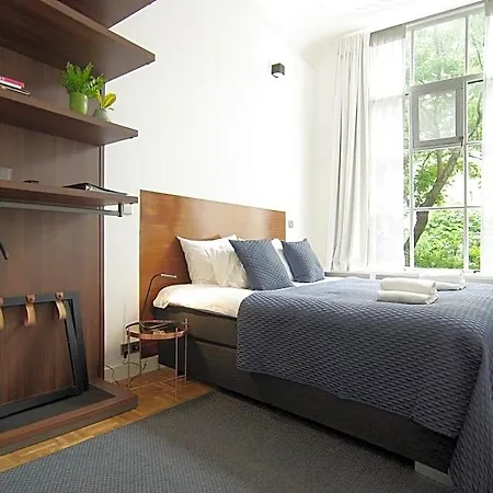 Stuart Luxury 3* Amsterdam